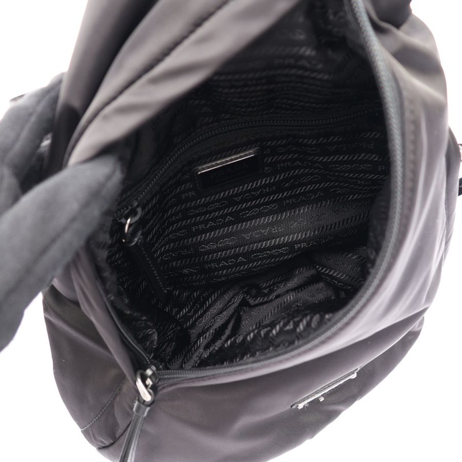 PRADA 普拉達 Re-Nylon 肩背包 黑色 尼龍 2VZ092-3
