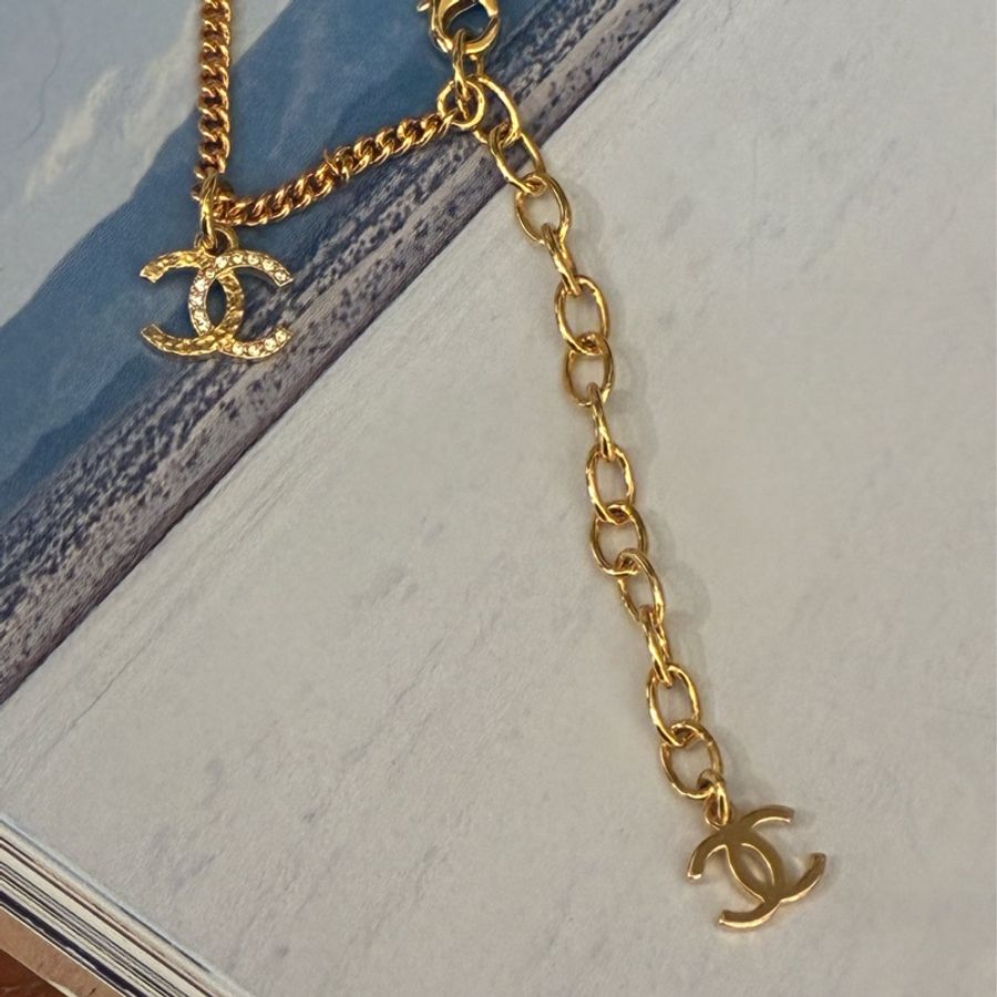 Chanel 熔岩金珍珠+雙C小鑽項鍊🤍-9