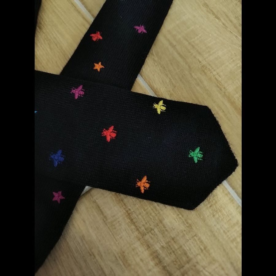 Gucci rainbow bee 黑色羊毛刺繡彩虹小蜜蜂 領帶 可當腰帶 全新-1