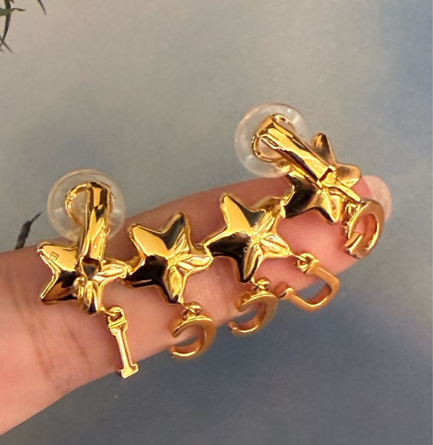 Gucci 金鑽星星字母logo耳夾🤍-10