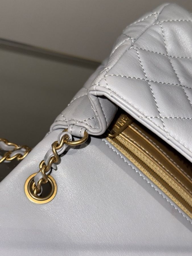 CHANEL 香奈兒 21B 金球方胖子 灰金色-8