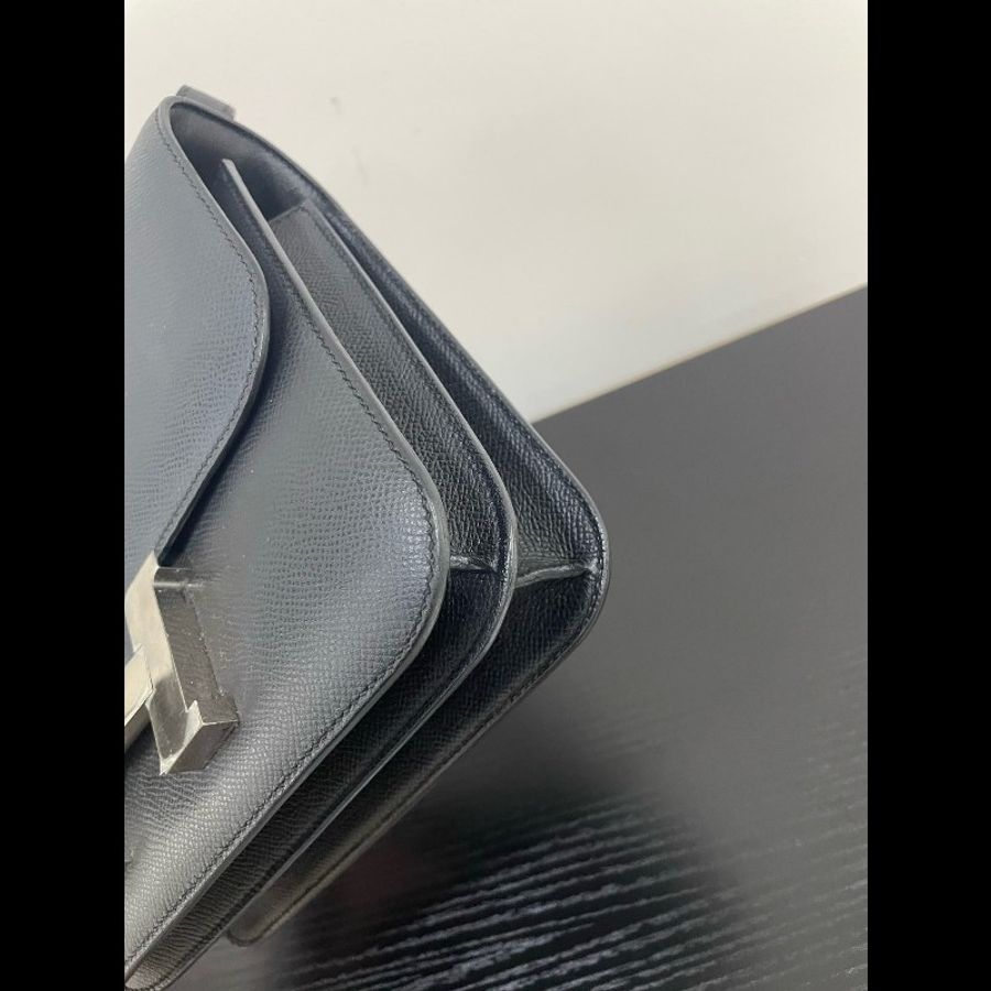 Hermes Constance 24-7