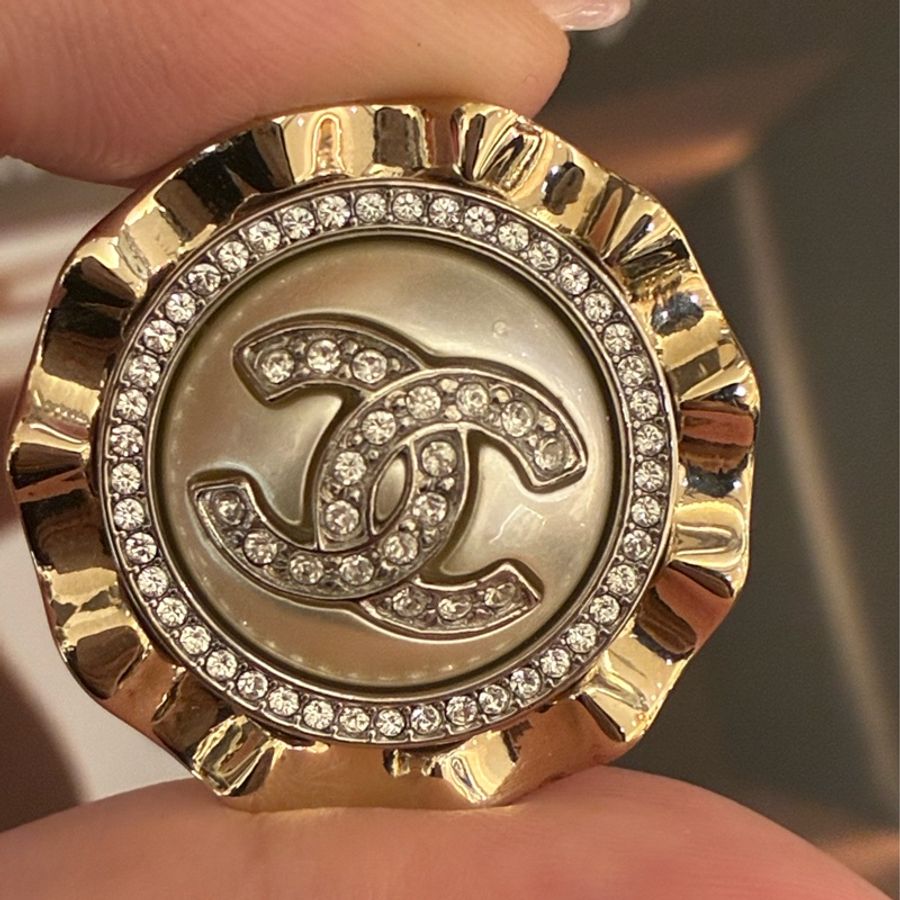 Chanel 金裙邊雙C鑽耳環✨-24