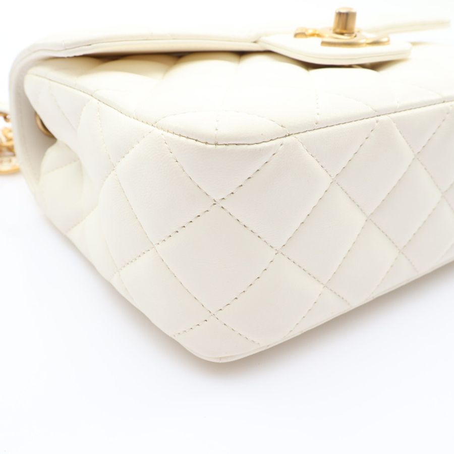 CHANEL 香奈兒 Casino Royale Mini 翻蓋包 肩背包 白色 菱格紋 羊皮 AS3737-7