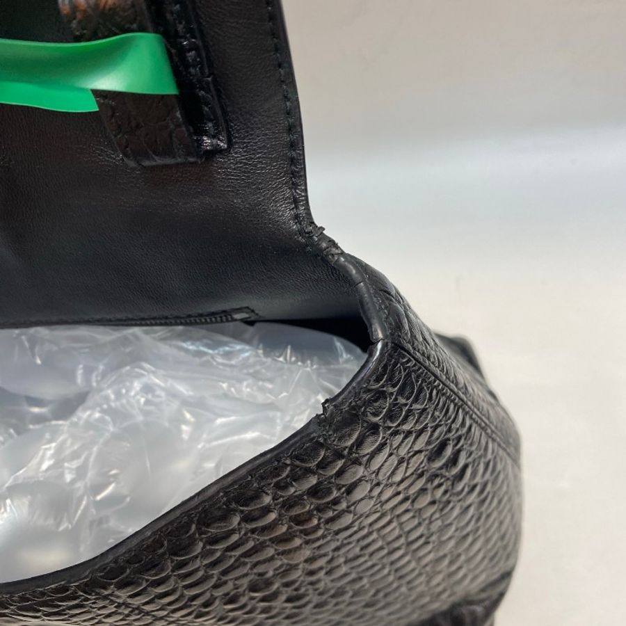 BALENCIAGA巴黎世家DOWNTOWN鳄鱼压纹牛皮全黑soblack大号斜挎包40*14*22-22