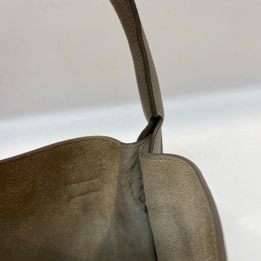CELINE赛琳BIG BAG BUCKET大象灰荔枝纹牛皮nano水桶包21*15*15-22
