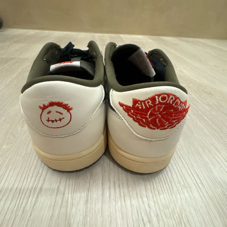 Air Jordan 1 Low OG SP x Travis Scott Medium Olive-1