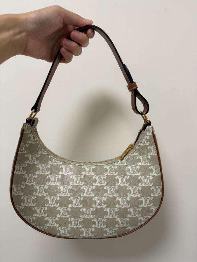 Celine Ava bag 腋下包包 腋下手袋 燕麥色-1