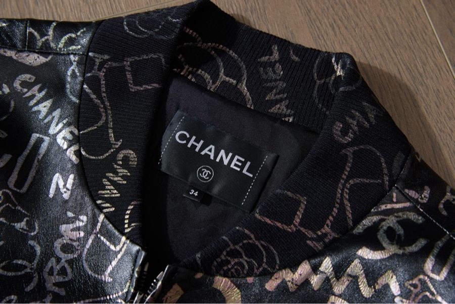 CHANEL 19A Paris Egypt巴黎埃及系列塗層小羊皮飛行外套 Size34-3