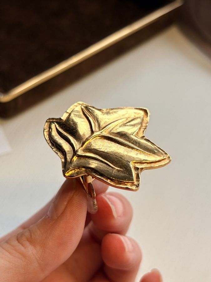Celine 復古金色立體雕刻葉片耳夾 耳環 鍍金 中古思琳-12