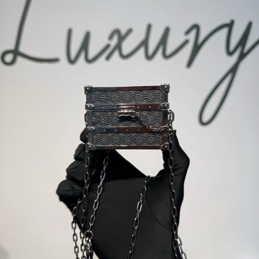 Louis Vuitton 路易威登 Trunk mini 黑花迷你小硬箱 男女同款 耳機包 鏈條斜挎包 尺寸7×5×3cm-5