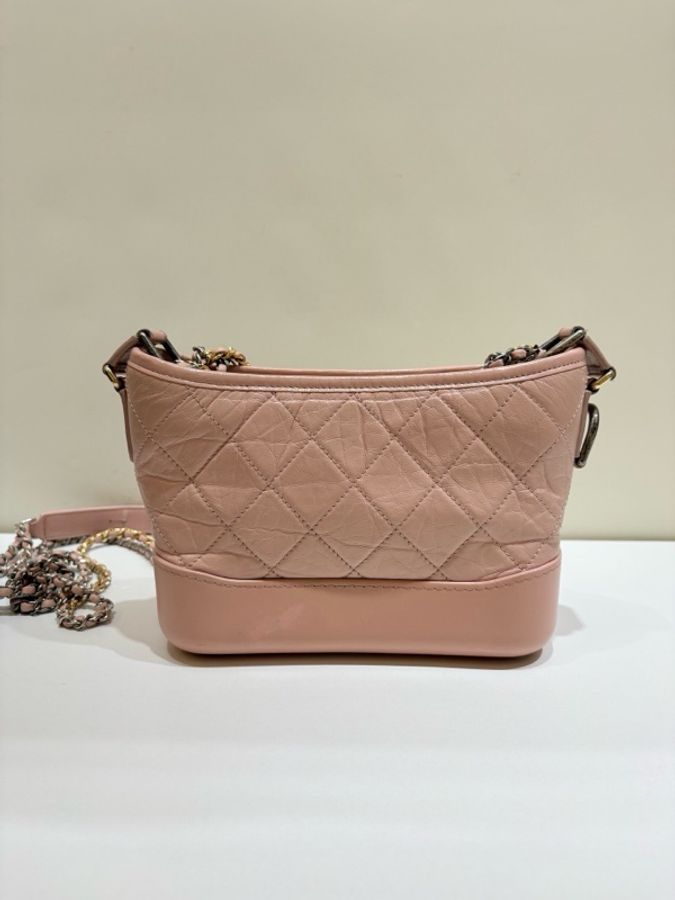 Chanel • 經典Gabrielle 櫻花粉牛皮金釦流浪包 小號 🈶保卡-4