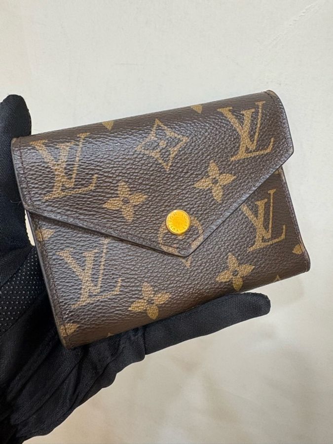 LV 經典老花短夾 內裡咖啡色-0