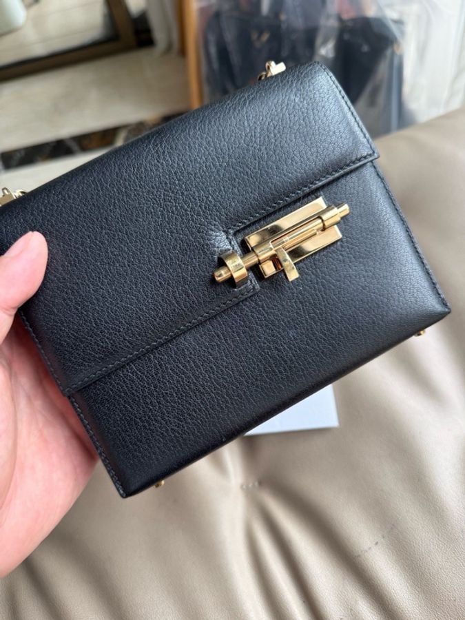 hermes 愛馬仕 手槍包 黑色金扣Z刻 附件塵袋-1