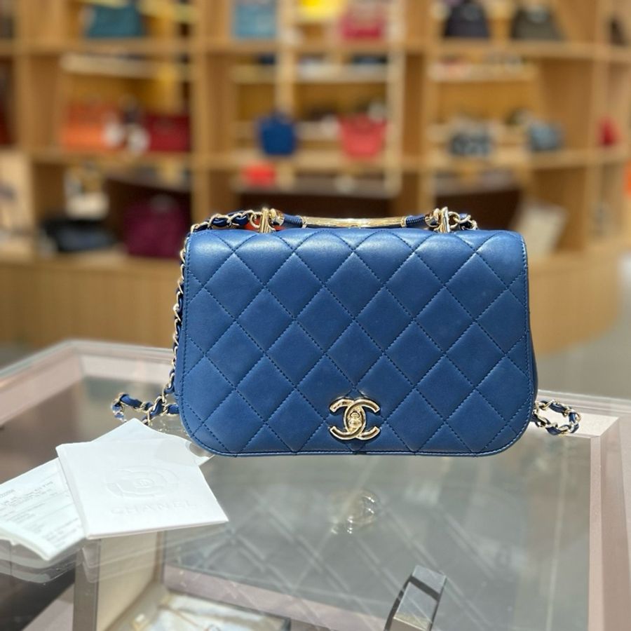 Chanel香奈儿handle bag金属手柄马鞍包-0