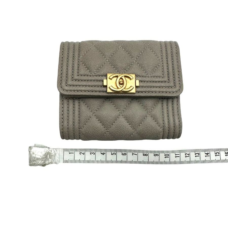 【美收精品】CHANEL Boy 口蓋短夾 C-817【隔月月中將轉賣至日本 上架期限30天】-12