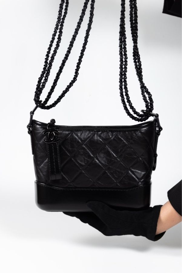 CHANEL So Black Gabrielle 流浪包 Small(附保卡)-1