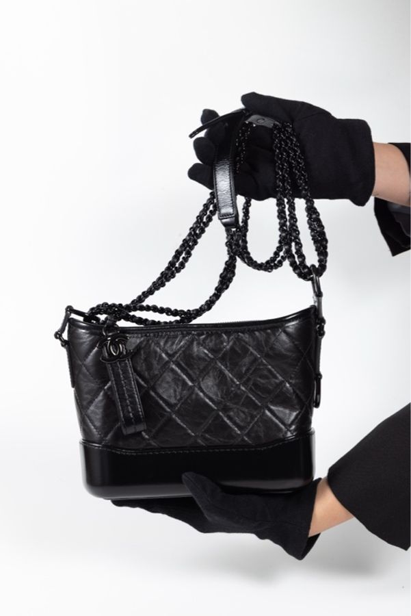 CHANEL So Black Gabrielle 流浪包 Small(附保卡)-2
