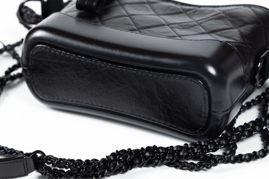CHANEL So Black Gabrielle 流浪包 Small(附保卡)-5