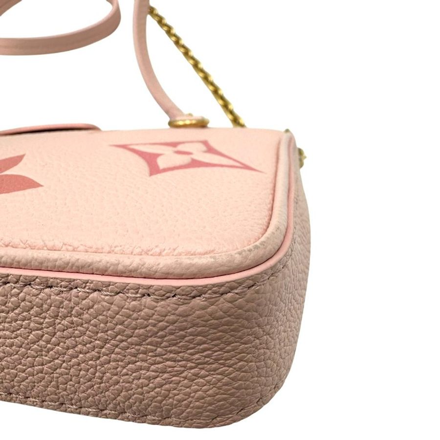 【美收精品】Louis Vuitton 粉色Easy Pouch On Strap 手袋 C-824【隔月月中將轉賣至日本 上架期限30天】-7