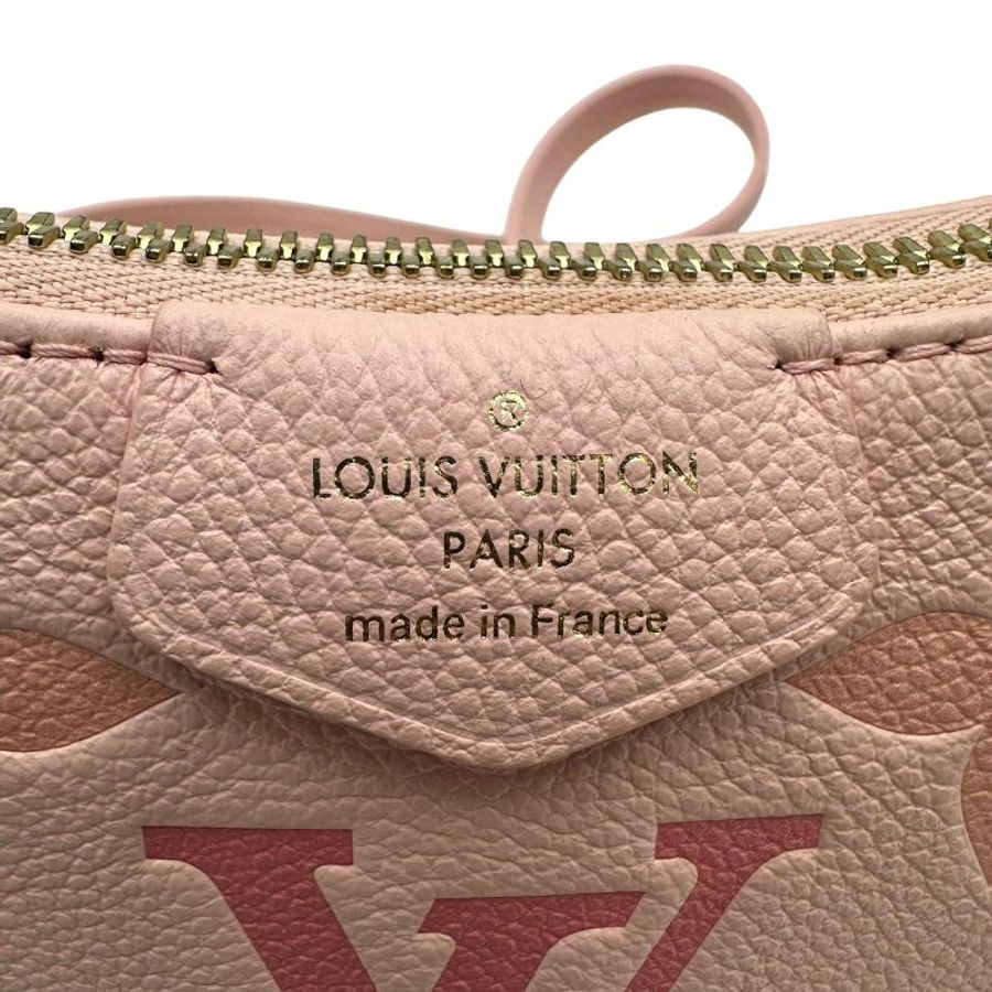【美收精品】Louis Vuitton 粉色Easy Pouch On Strap 手袋 C-824【隔月月中將轉賣至日本 上架期限30天】-9