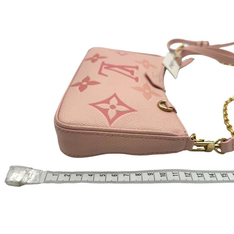 【美收精品】Louis Vuitton 粉色Easy Pouch On Strap 手袋 C-824【隔月月中將轉賣至日本 上架期限30天】-16