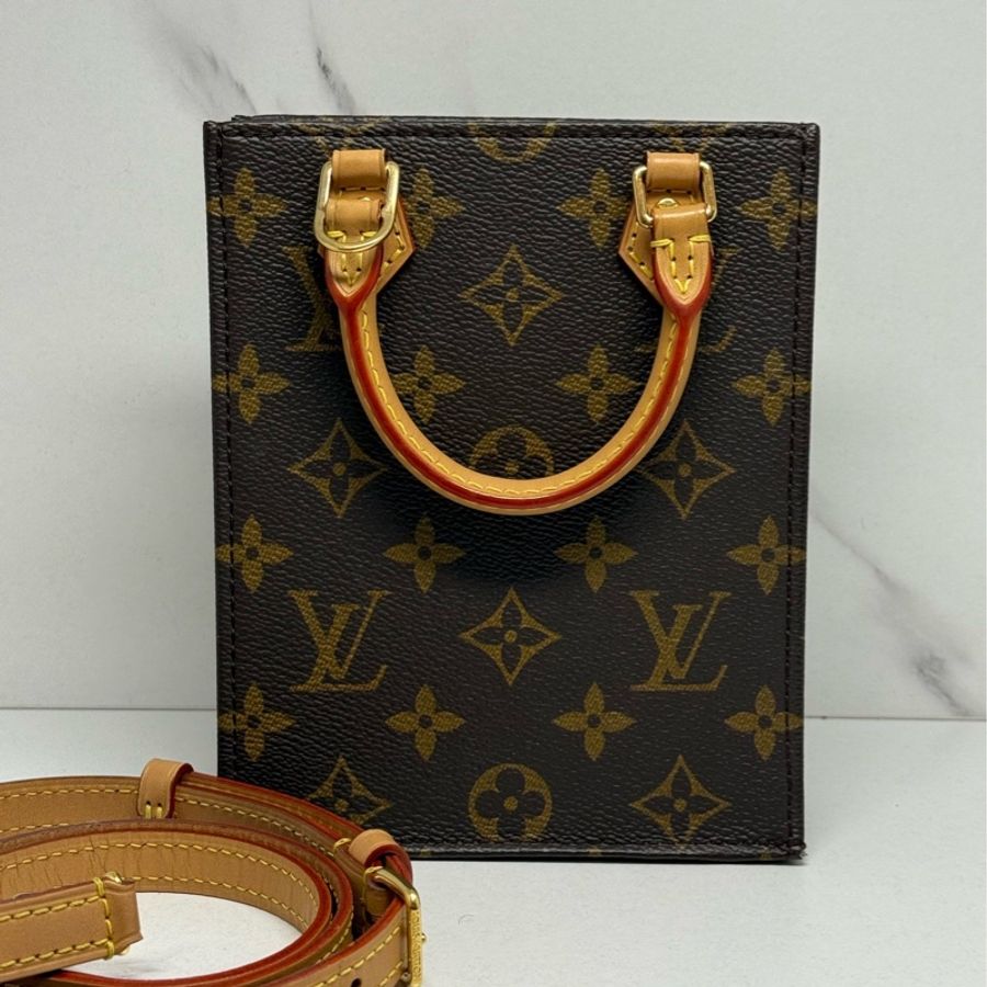 Lv 路易威登 琴譜mini芯片款 尺寸:14x17x5-0