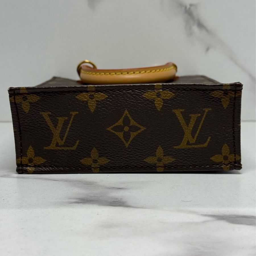 Lv 路易威登 琴譜mini芯片款 尺寸:14x17x5-4
