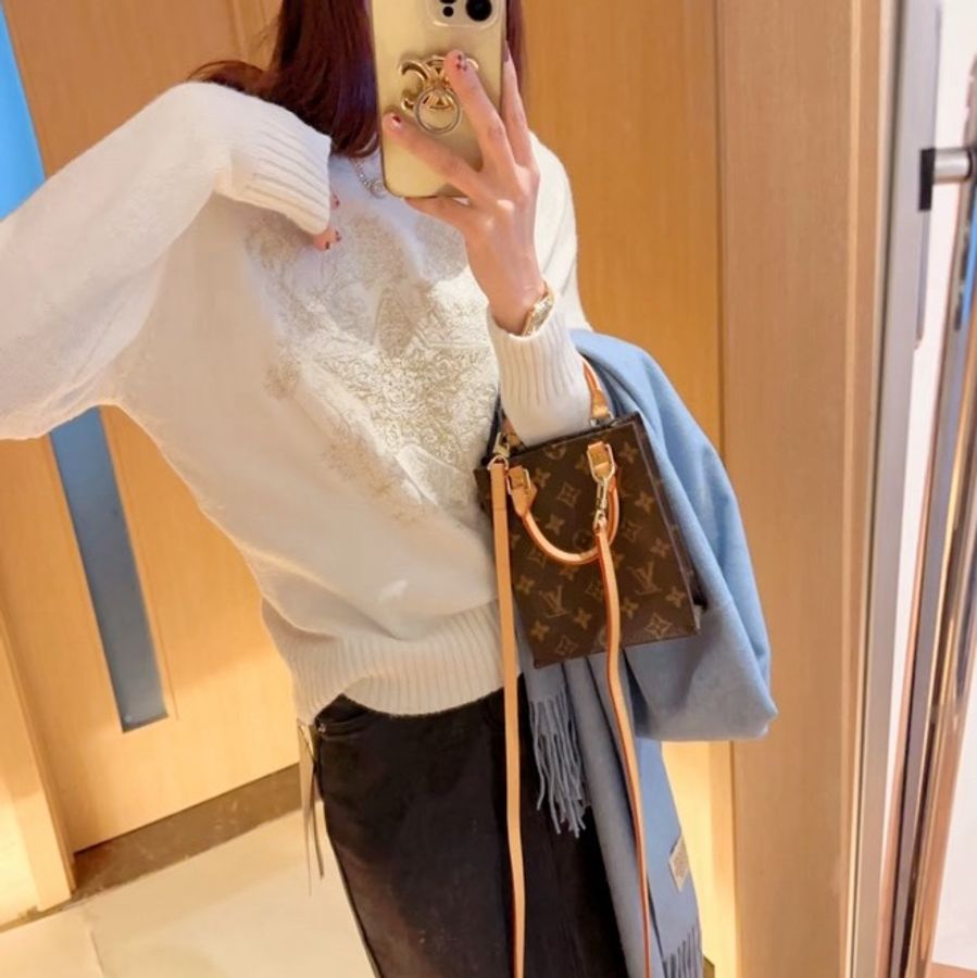 Lv 路易威登 琴譜mini芯片款 尺寸:14x17x5-8