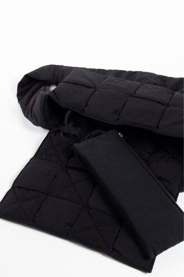 全新Bottega Veneta (Padded Tech Cassette)編織空氣尼龍肩背包-3