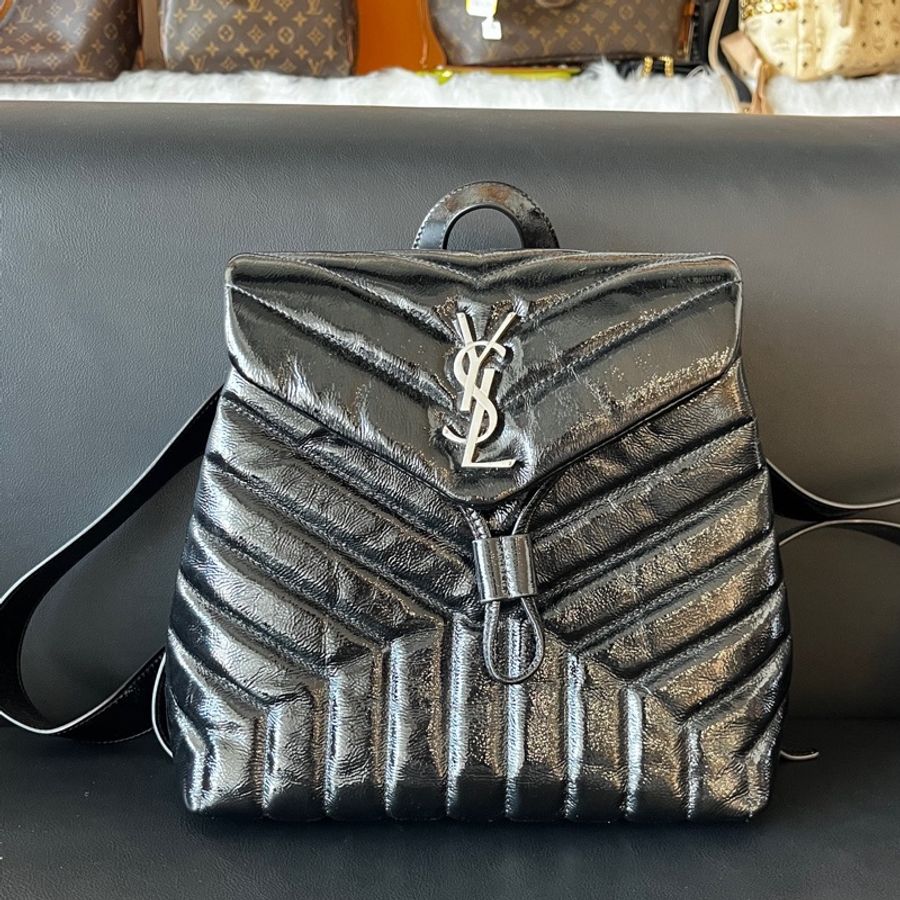 聖羅蘭 YSL LOULOU 泡芙漆皮雙肩包 17年-0