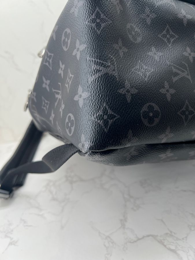 香緹國際精品 LV 黑武士後背包 晶片款 1200-5