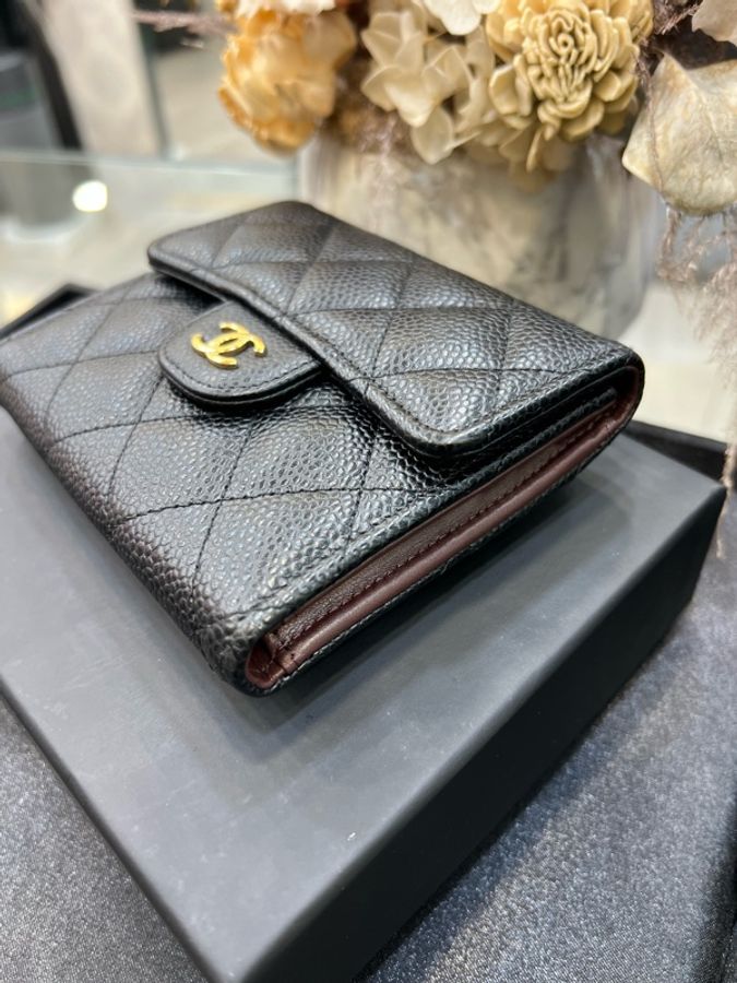 Chanel 經典CF荔枝牛皮短夾-3
