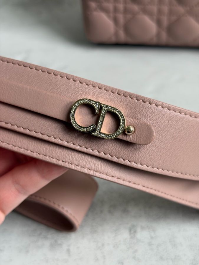 Lady Dior 四格黛妃包 藕粉色2022年-27