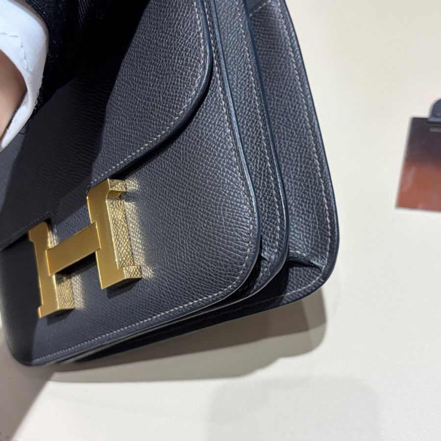 Hermes愛馬仕石墨灰金扣帶鏡子康康19 B刻 constance單肩斜挎包 有鏡子-11