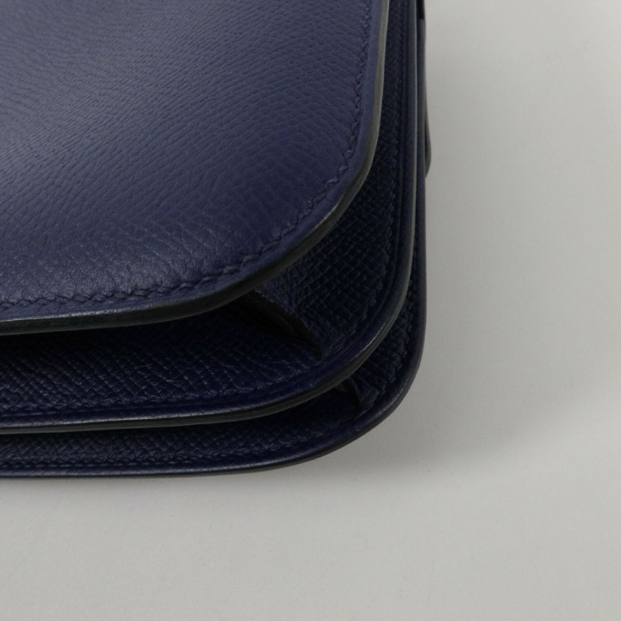 HERMES Epsom皮革Constance Mini肩背袋Bleu Saphir-12