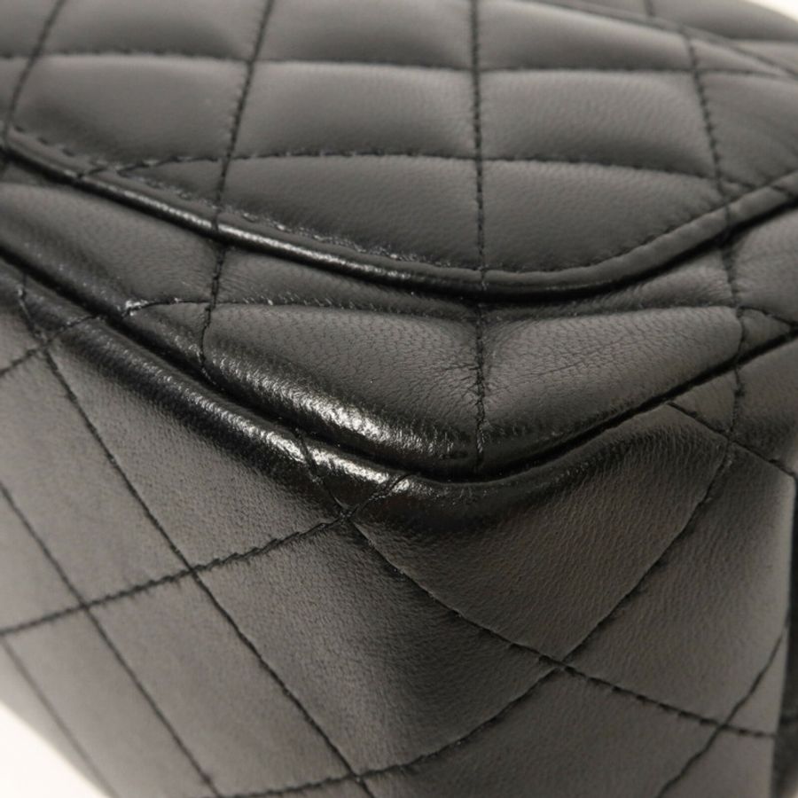 CHANEL 羊皮皮革Mini Classic 17鏈帶肩背袋-13