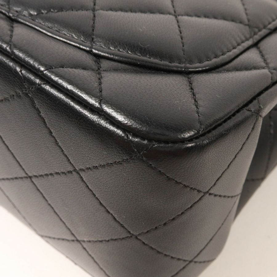 CHANEL 羊皮皮革Mini Classic 17鏈帶肩背袋-14