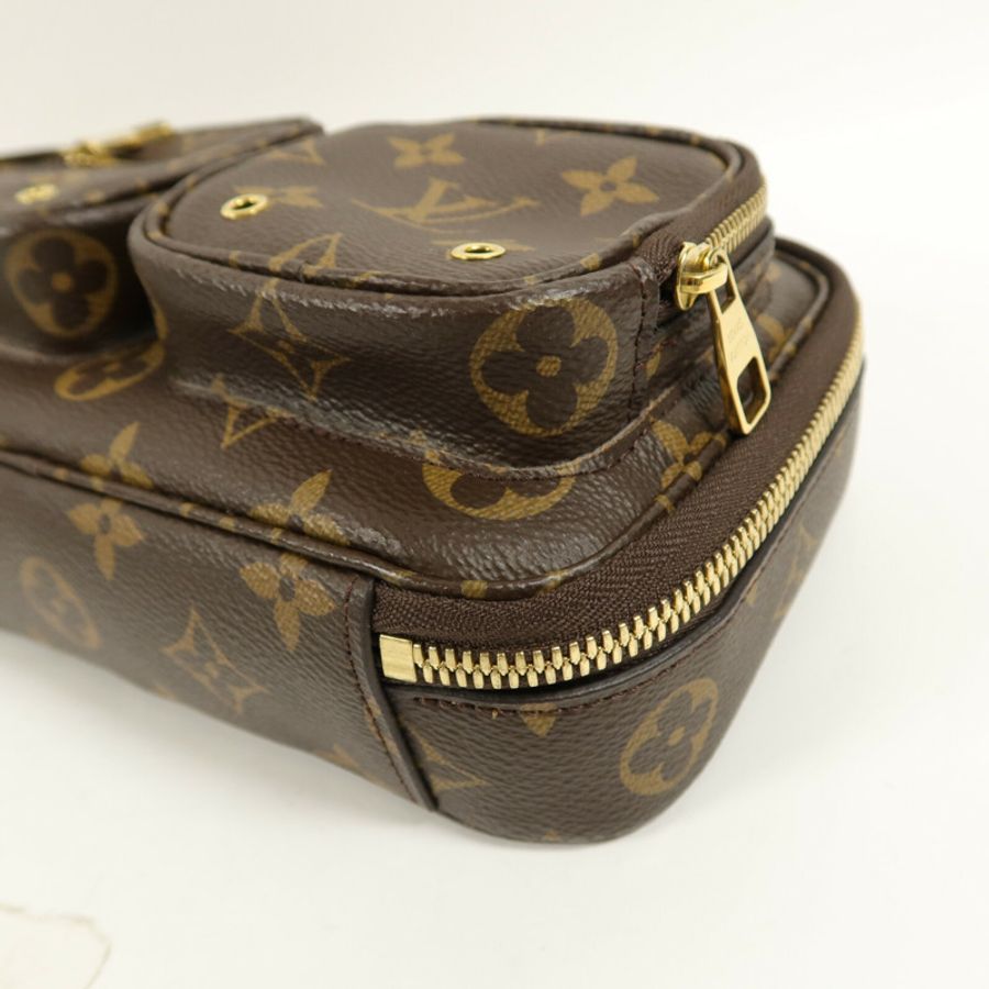 LOUIS VUITTON Monogram Utility手挽肩背兩用袋-12