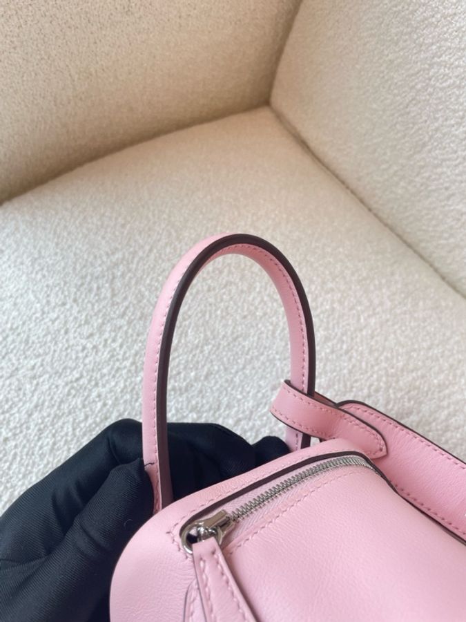 Hermes 愛馬仕 mini Lindy3Q櫻花粉銀扣swif皮 Z刻-18