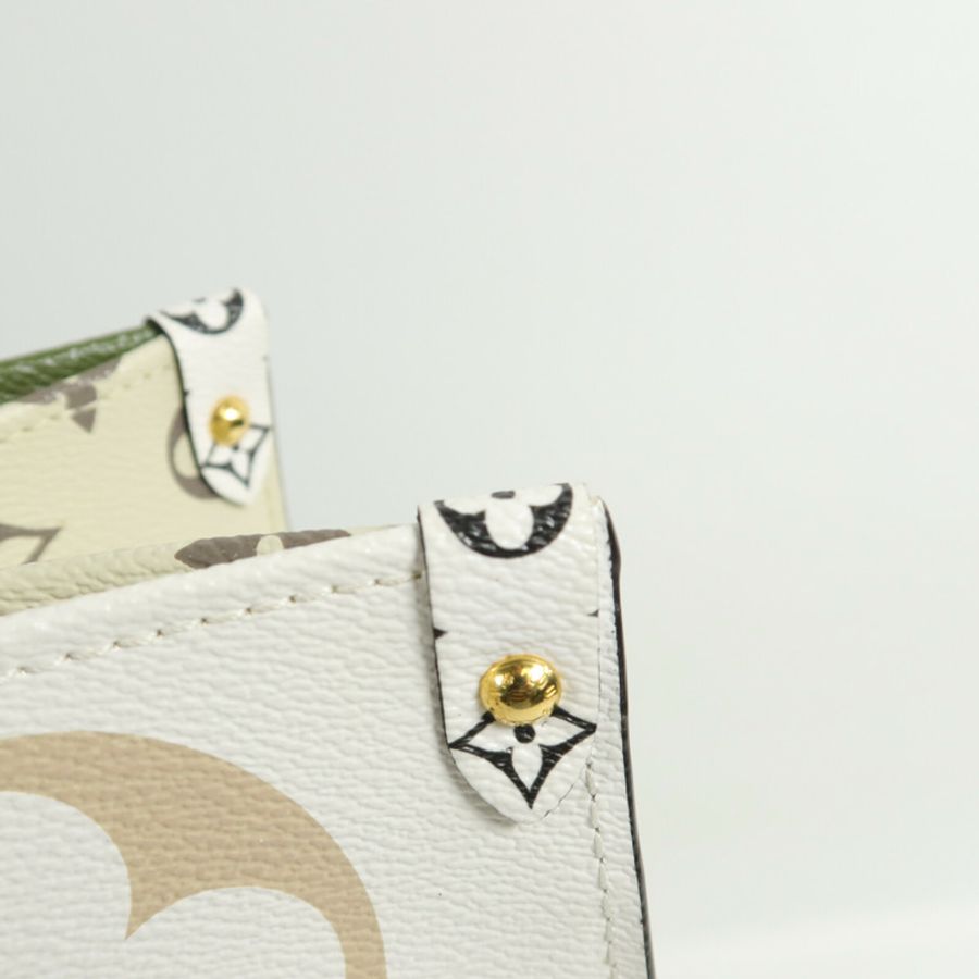 LOUIS VUITTON Jungle/Giant Monogra OnTheGo GM手挽肩背兩用袋-5