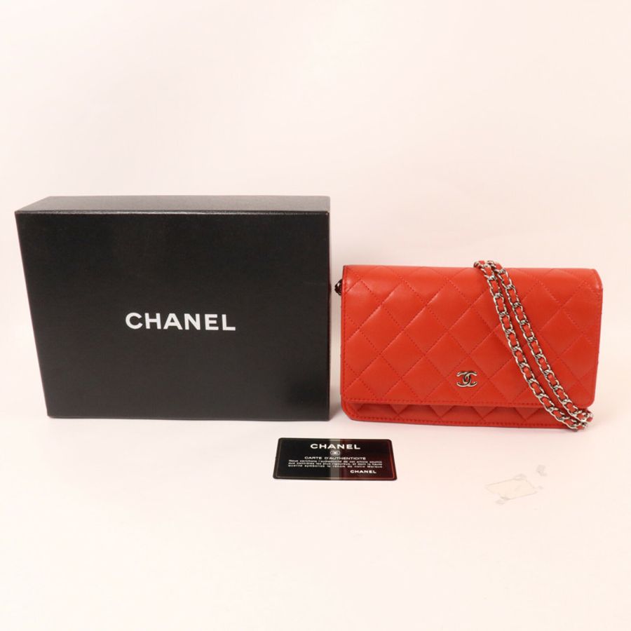CHANEL 羊皮皮革Wallet On Chain鏈帶肩背袋-10