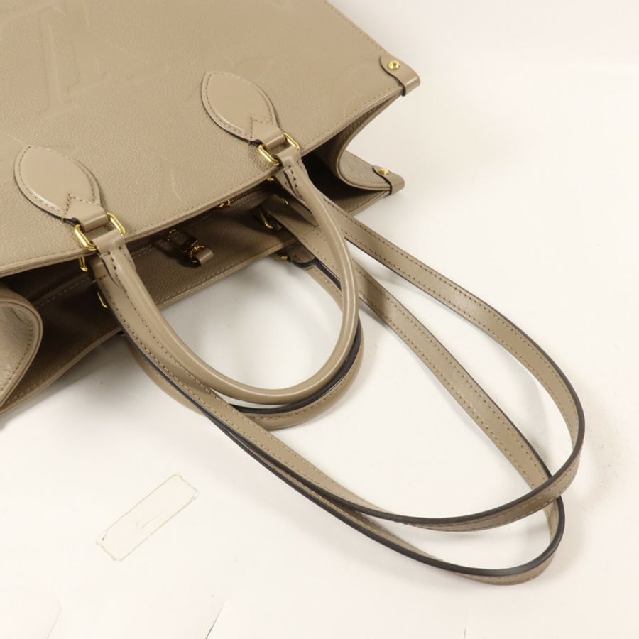 LOUIS VUITTON Monogram Empreinte On The Go MM手挽肩背兩用袋-6