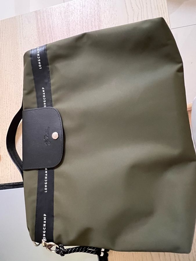 Longchamp energy 可肩背電腦包 軍綠色-0