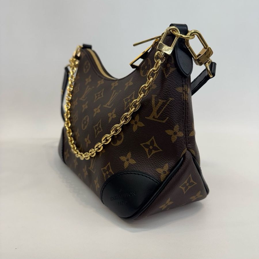 Louis Vuitton 路易威登黑牛角單肩斜挎包純芯片-1