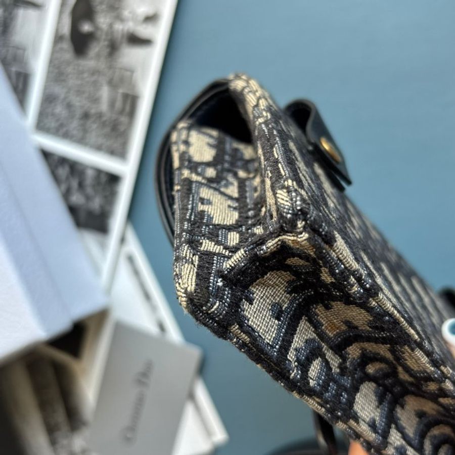 ::Christian Dior:: Dior Saddle 馬鞍 腰包 S5619CTZQ 藍緹花SADDLE腰包 背帶-15
