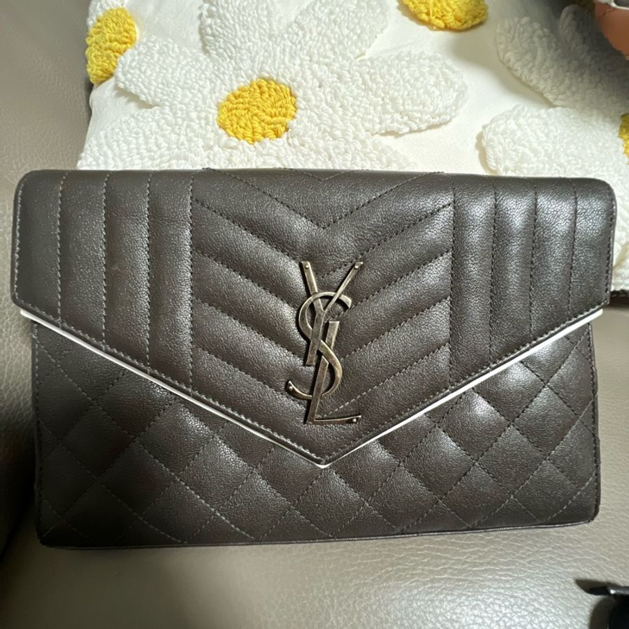 YSL WOC Vintage 魚子醬信封包 灰銀-5