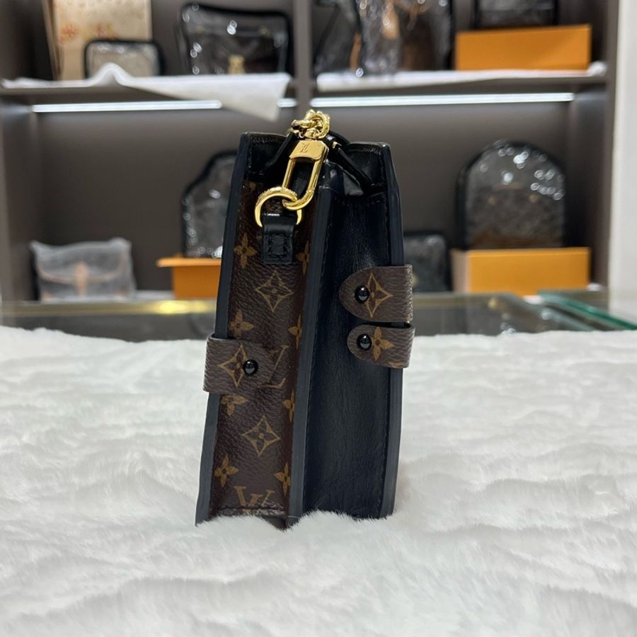 路易威登 Louis Vuitton 芯片款 20.0x 12.0x 5.5-3