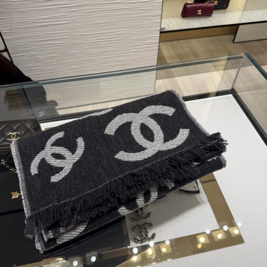 Chanel 熱門款雙面logo 深灰配色圍巾-2