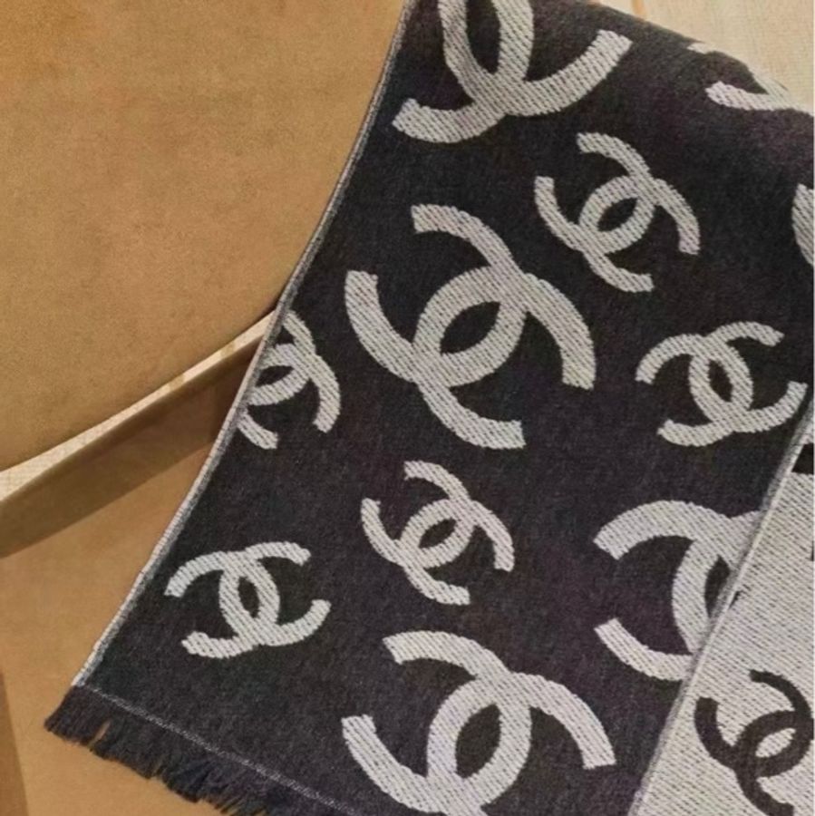 Chanel 熱門款雙面logo 深灰配色圍巾-4